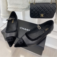 Chanel Low Shoes